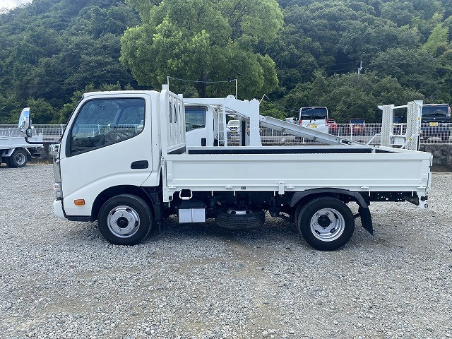 トヨタ ダイナ 小型 平ボディ 2RG-XZU605(89052) 4枚目