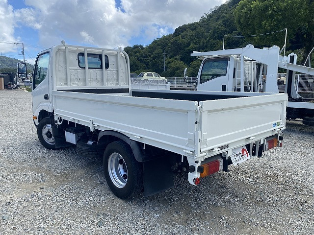 トヨタ ダイナ 小型 平ボディ 2RG-XZU605(89052) 6枚目