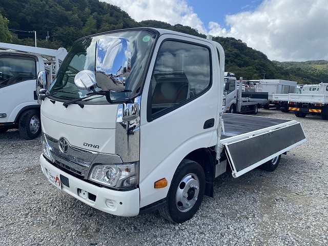 トヨタ ダイナ 小型 平ボディ 2RG-XZU605(89052) 9枚目
