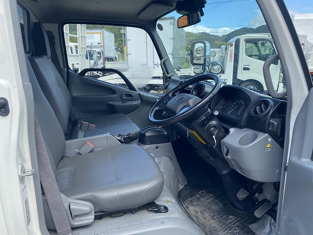 トヨタ ダイナ 小型 平ボディ 2RG-XZU605(89052) 22枚目