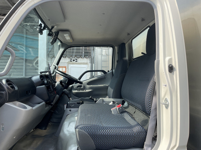 トヨタ ダイナ 小型 アルミバン 2RG-XZU605(89057) 42枚目