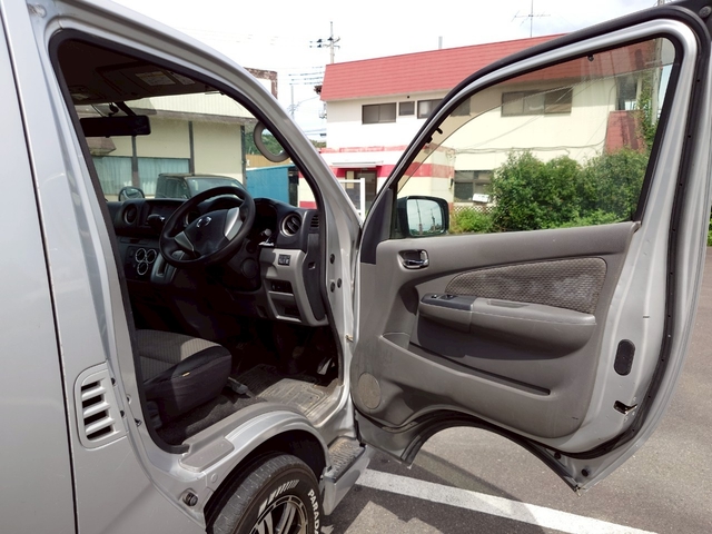 日産自動車 キャラバン 小型 ワンボックス LDF-VW2E26(89082) 20枚目