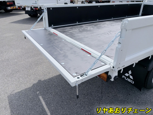 三菱ふそう キャンター 小型 平ボディ 2RG-FBA20(112331) 16枚目