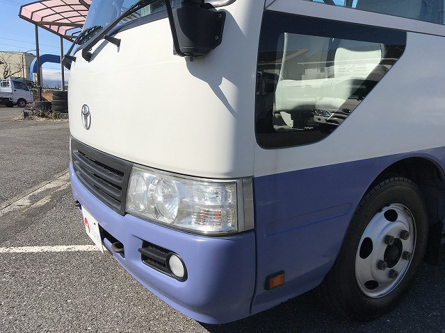 トヨタ コースター 小型 バス PDG-XZB40(101452) 10枚目