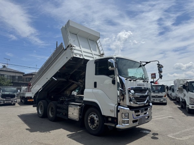 いすゞ ギガ 大型 土砂ダンプ 2PG-CXZ77CT(89016) 2枚目