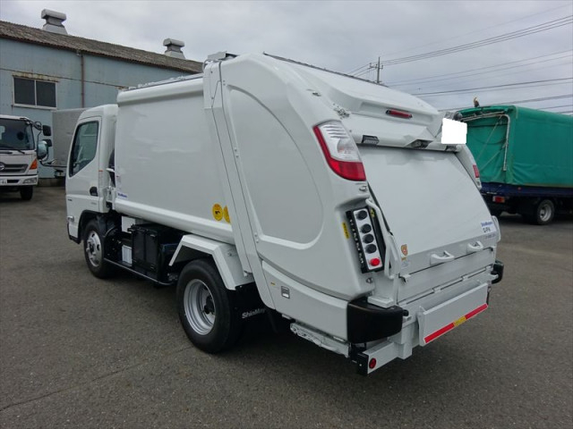 三菱ふそう キャンター 小型 塵芥車（プレス式） 2RG-FEAV0(89147) 3枚目