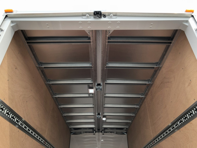 Mitsubishi Fuso canter Small Aluminium Wing body 2PG-FEB90(89148) 13枚目