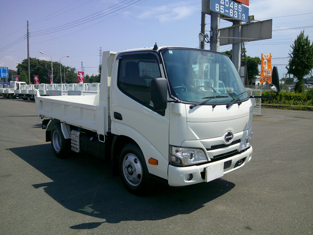 日野 デュトロ 小型 土砂ダンプ 2KG-XZU600T(89150) 3枚目