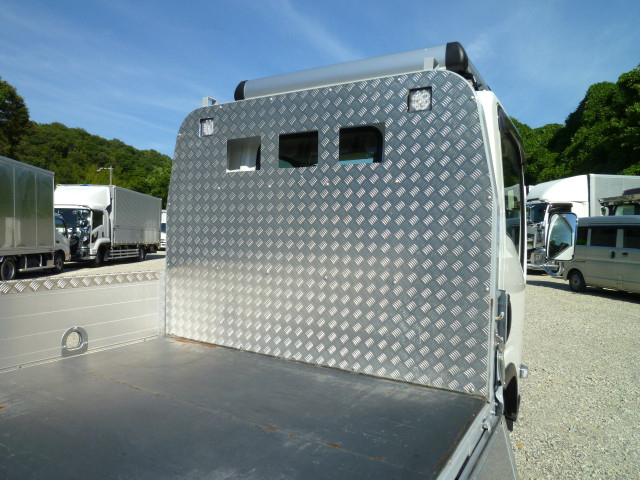 Isuzu elf Small Flat body 2RG-NMR88AC(89156) 11枚目