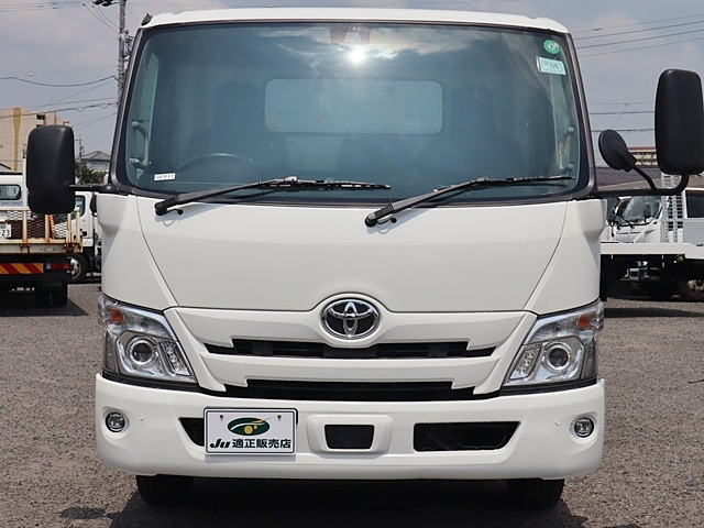 トヨタ ダイナ 小型 平ボディ 2RG-XZC710(89160) 3枚目