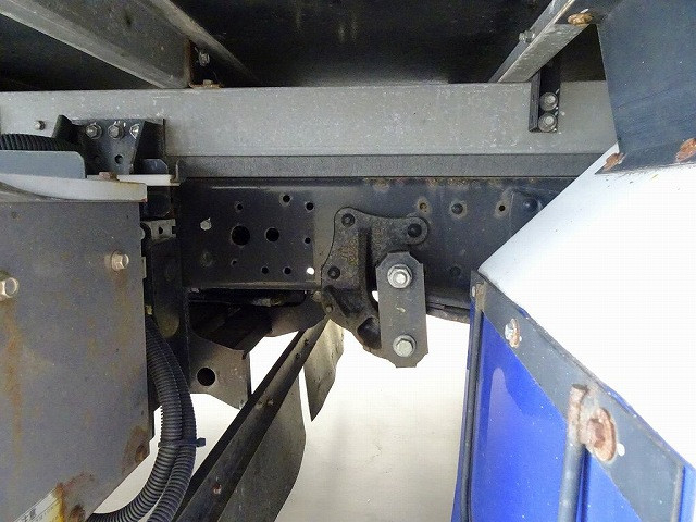いすゞ エルフ 小型 冷凍冷蔵バン 2RG-NPR88AN(89165) 42枚目