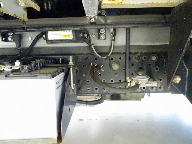 いすゞ エルフ 小型 冷凍冷蔵バン 2RG-NPR88AN(89165) 45枚目
