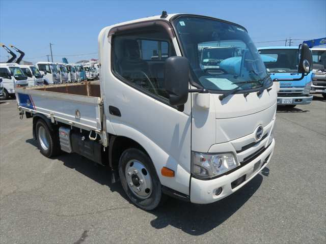 日野 デュトロ 小型 平ボディ 2RG-XZU605M(89172) 4枚目