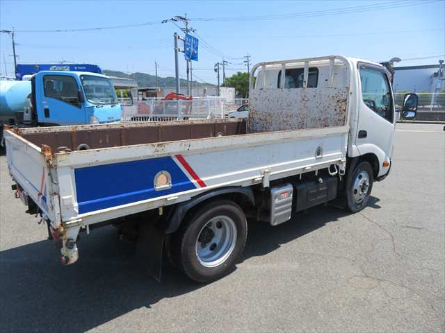 日野 デュトロ 小型 平ボディ 2RG-XZU605M(89172) 6枚目
