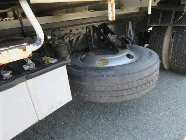 日野 デュトロ 小型 平ボディ 2RG-XZU605M(89172) 17枚目