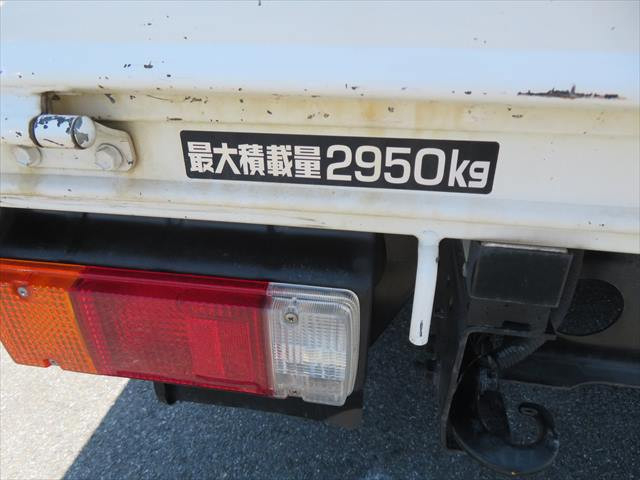 日野 デュトロ 小型 平ボディ 2RG-XZU605M(89172) 22枚目