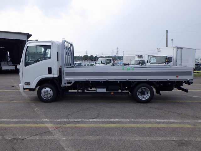 いすゞ エルフ 小型 平ボディ 2RG-NNS88AN(89174) 4枚目
