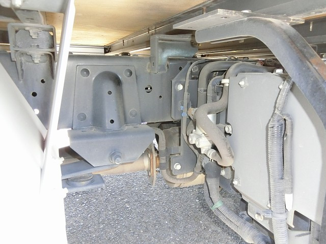 いすゞ エルフ 小型 アルミバン 2RG-NHR88AN(89173) 16枚目