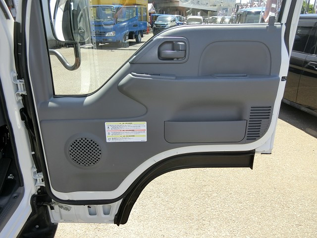 いすゞ エルフ 小型 アルミバン 2RG-NHR88AN(89173) 21枚目