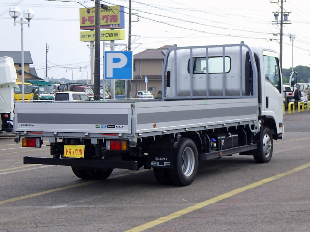 いすゞ エルフ 小型 平ボディ 2RG-NNS88AN(89174) 32枚目