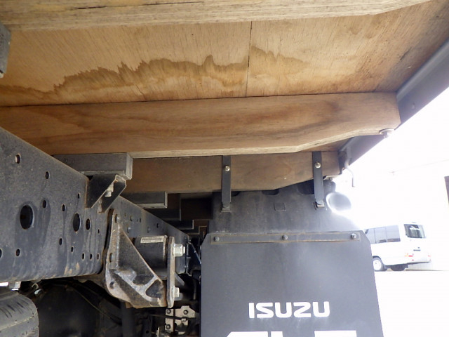 いすゞ エルフ 小型 平ボディ 2RG-NNS88AN(89174) 39枚目