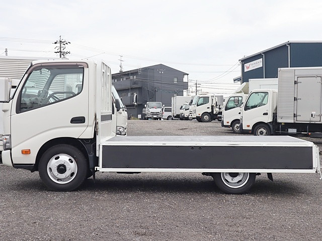 トヨタ トヨエース 小型 平ボディ 2RG-XZC605(89181) 13枚目