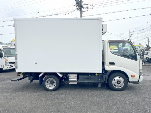 日野 デュトロ 小型 冷凍冷蔵バン 2RG-XZC605M(89184) 5枚目
