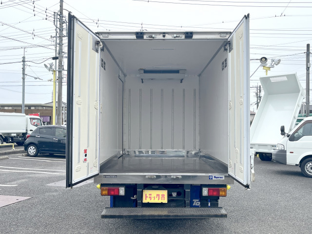 日野 デュトロ 小型 冷凍冷蔵バン 2RG-XZC605M(89184) 7枚目