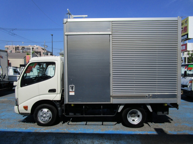 トヨタ ダイナ 小型 アルミバン 2RG-XZC605(89188) 11枚目