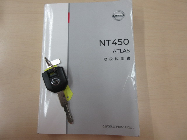 Nissan atlas Small Flat body 2RG-FBAVW(89189) 38枚目