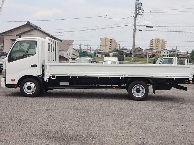 トヨタ ダイナ 小型 平ボディ 2RG-XZU722(89195) 9枚目