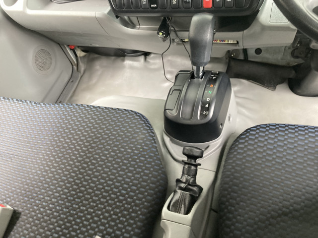 トヨタ ダイナ 小型 アルミバン 2RG-XZC605(89196) 15枚目