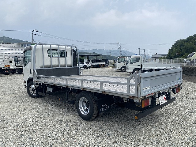 いすゞ エルフ 小型 車載専用車 2RG-NNR88AR(89201) 6枚目