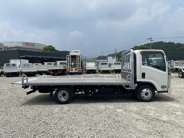 いすゞ エルフ 小型 車載専用車 2RG-NNR88AR(89201) 12枚目