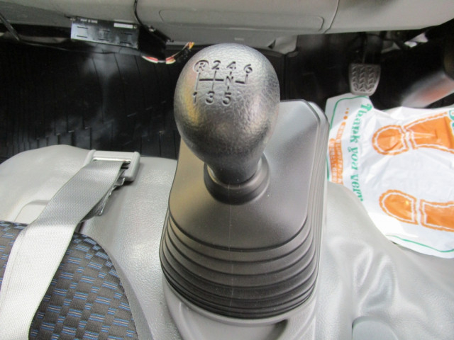 日野 デュトロ 小型 アルミバン 2RG-XZU605M(89204) 33枚目