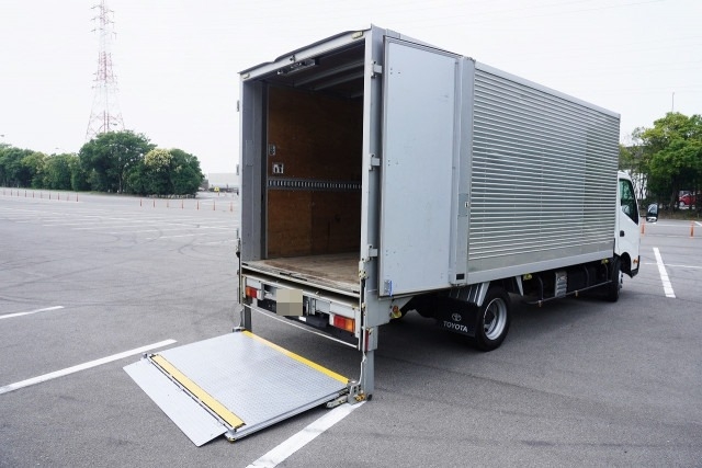 トヨタ ダイナ 小型 アルミバン 2RG-XZU722(89205) 22枚目