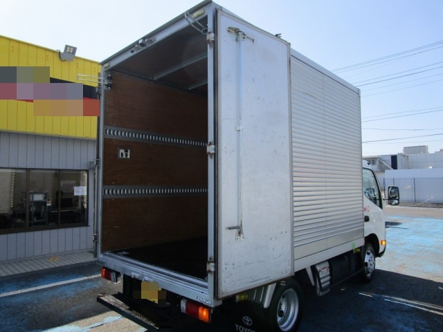 トヨタ ダイナ 小型 アルミバン 2RG-XZC605(89188) 2枚目