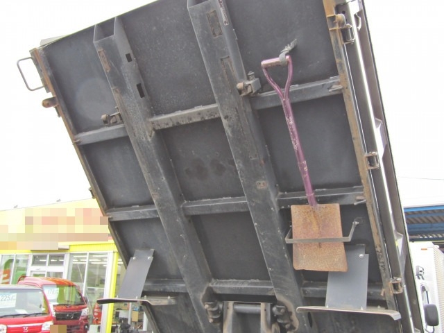 三菱ふそう キャンター 小型 土砂ダンプ 2PG-FBA60(89182) 11枚目