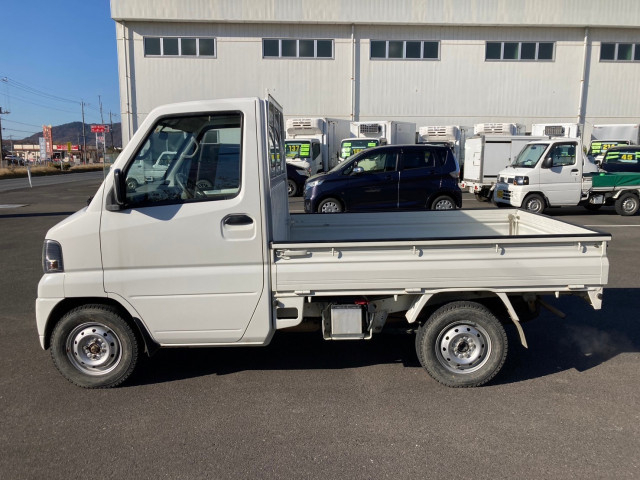 三菱ふそう 軽 平ボディ GBD-U62T(89233) 4枚目