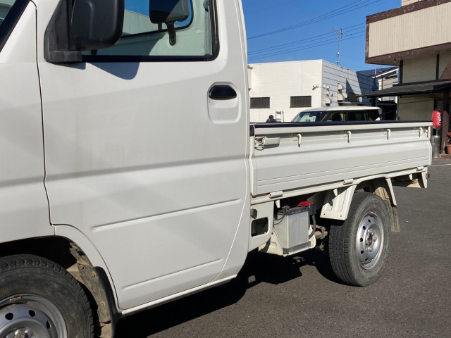 三菱ふそう 軽 平ボディ GBD-U62T(89233) 15枚目