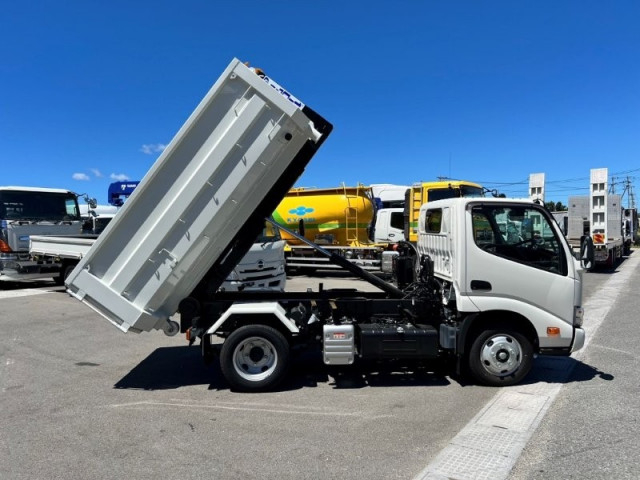 日野 デュトロ 小型 コンテナ専用車 2KG-XZU605M(89266) 6枚目