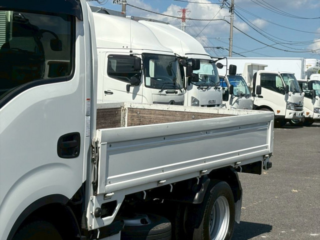 いすゞ エルフ 小型 平ボディ 2TG-NJR88AF(89269) 6枚目