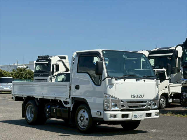 いすゞ エルフ 小型 平ボディ 2RG-NKR88A(89270) 2枚目