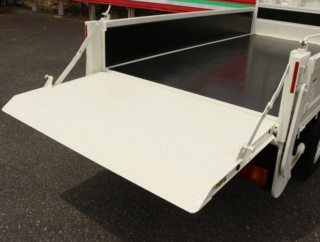 トヨタ トヨエース 小型 平ボディ TPG-XZU605(89273) 15枚目
