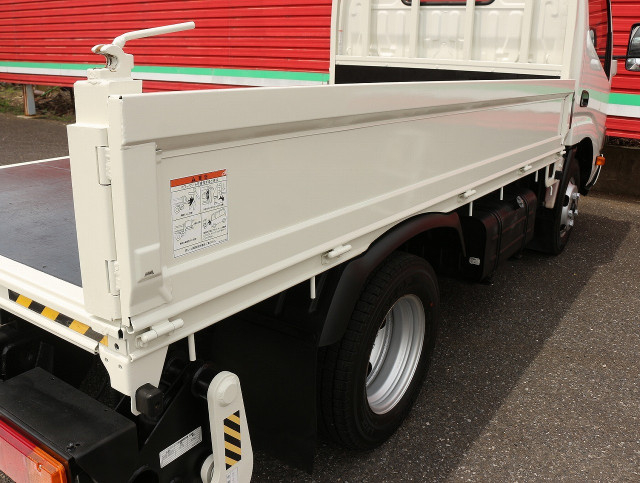 トヨタ トヨエース 小型 平ボディ TPG-XZU605(89273) 23枚目