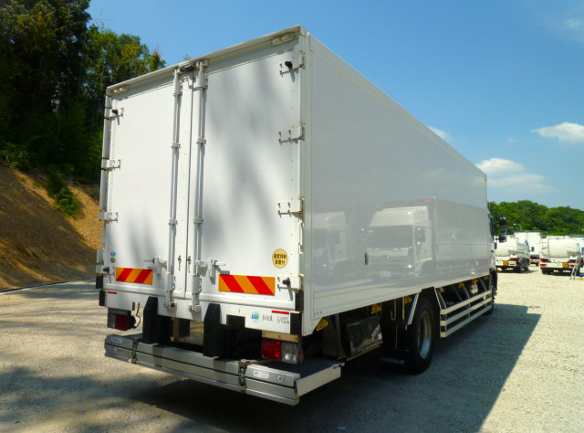 日野 レンジャー 増トン 冷凍冷蔵バン 2PG-FG2ABA(89280) 4枚目