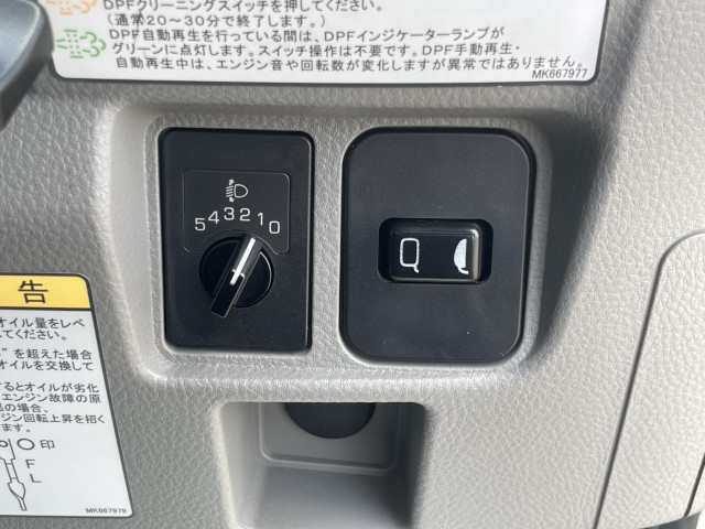 三菱ふそう キャンター 小型 平ボディ 2RG-FEAV0(89279) 31枚目
