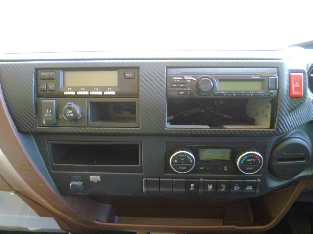 日野 レンジャー 増トン 冷凍冷蔵バン 2PG-FG2ABA(89280) 29枚目