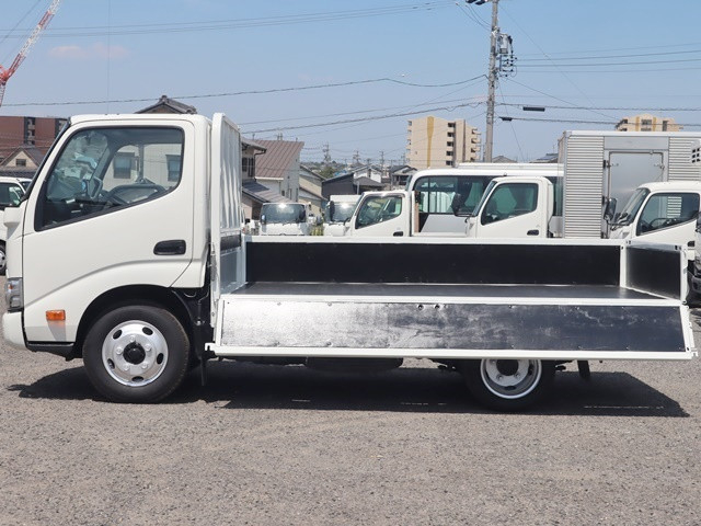 トヨタ ダイナ 小型 平ボディ 2RG-XZC605(89281) 13枚目