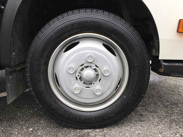 日野 デュトロ 小型 平ボディ 2RG-XZU655M(89290) 28枚目